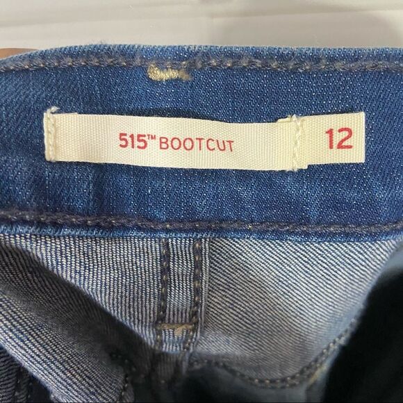 NWT Levi’s 515 Medium Wash Mid Rise Bootcut Jeans - Picture 4 of 4